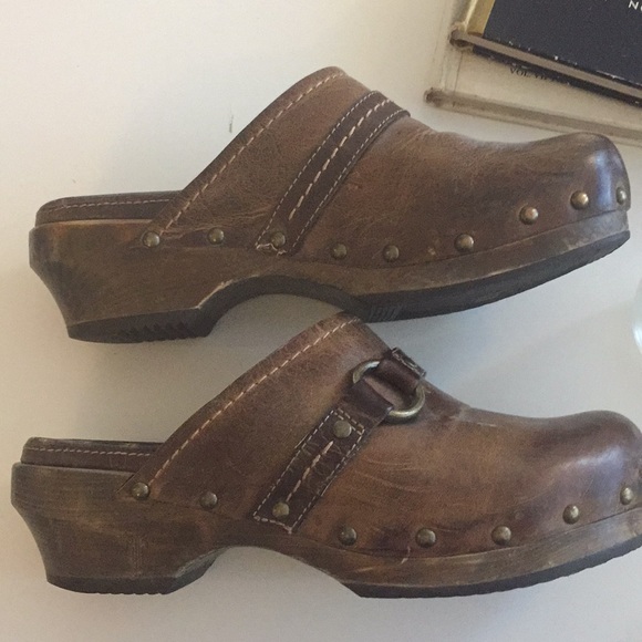Frye Clogs - Picture 2 of 2